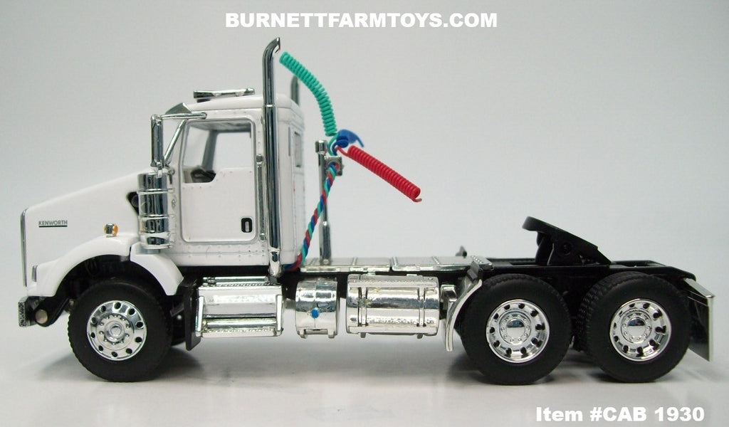 CAB1930WhiteKenworthT800DayCab
