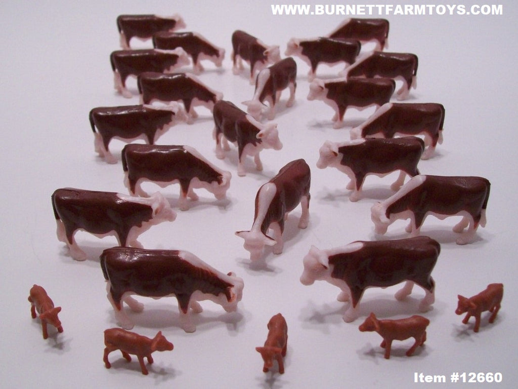 Item 12660 Hereford Cow Calf Pack 1 64 Scale Ertl Tomy Burnett Farm Toys LLC