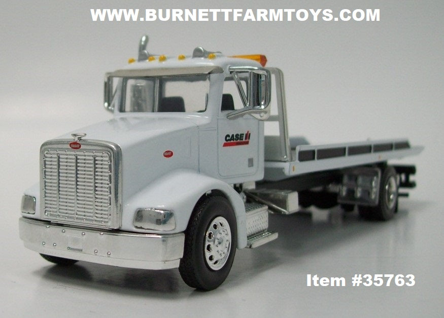 Item #35763 White Peterbilt 385 Rollback with Case IH Logo