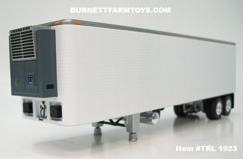 Item #TRL 1923 White Sided Silver Trim Silver Frame Tandem Axle Vintage 40-foot Refrigerated Trailer with Thermo King Refrigerator - 1/64 Scale – DCP by First Gear