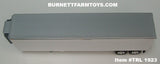 Item #TRL 1923 White Sided Silver Trim Silver Frame Tandem Axle Vintage 40-foot Refrigerated Trailer with Thermo King Refrigerator - 1/64 Scale – DCP by First Gear