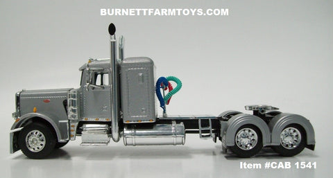 Item #CAB 1541 Silver Black Frame Long Frame Peterbilt 359 36-inch Flattop Sleeper - 1/64 Scale - DCP by First Gear